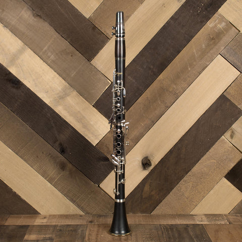 Yamaha Intermediate Clarinet - Key Of BB - Nickel-Plated Keys And Bell Ring - Abs P